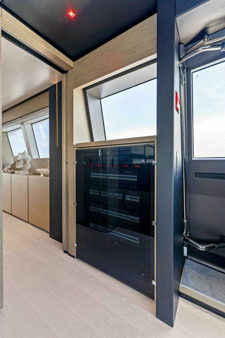 2024 Custom Line Navetta 33 - Image 56