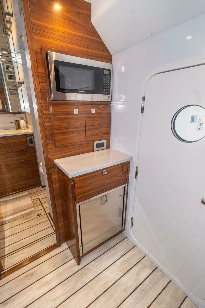 2025 Viking 90C - Image 68