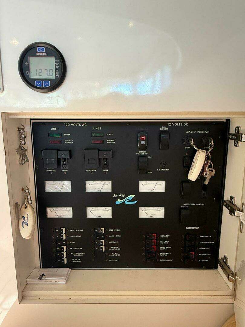 1997 Sea Ray 400 Sedan Bridge - Image 46