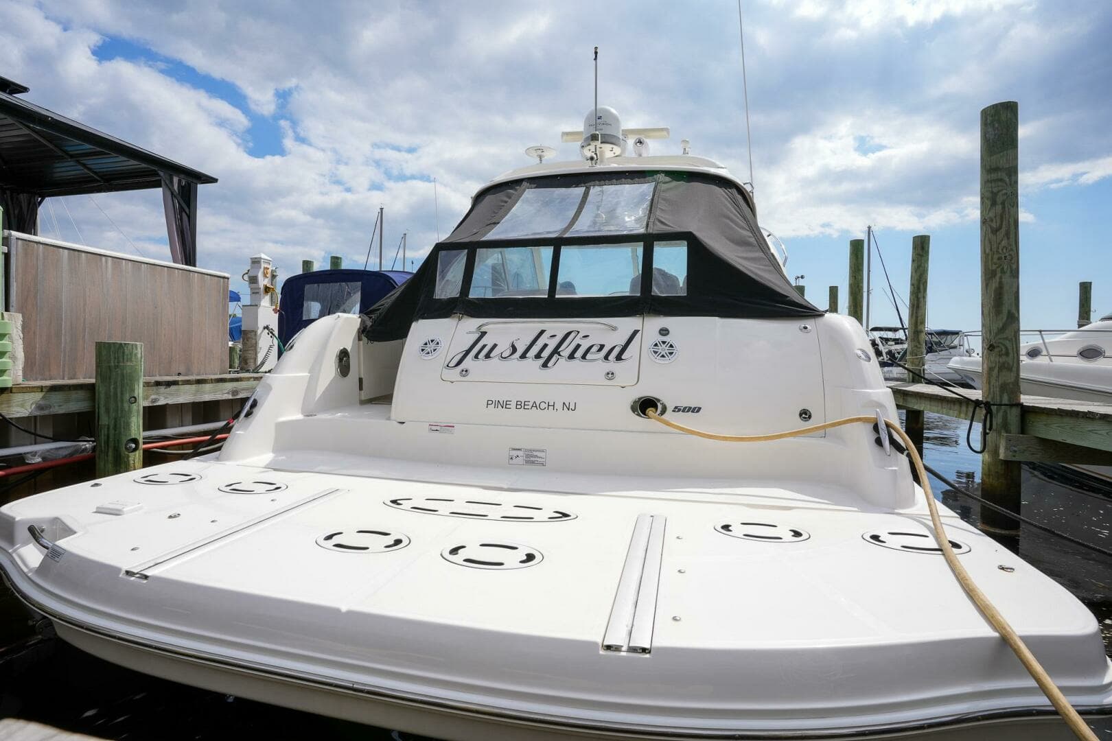 2010 Sea Ray 500 Sundancer - Image 6