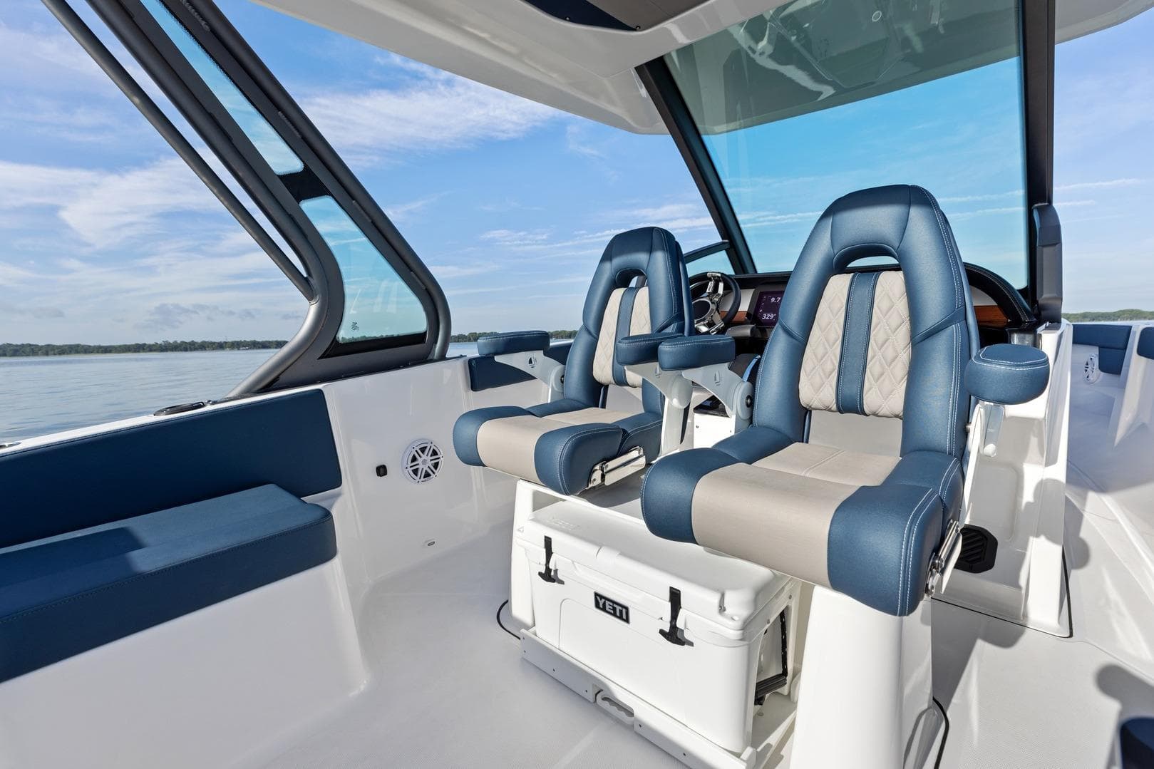Manufacturer Provided Image: 2026 Monterey Elite 25 SD boat interior with luxurious seating and modern design.