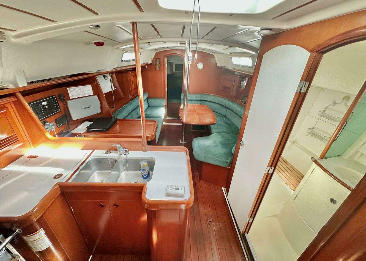 2000 Beneteau 361 - Image 13