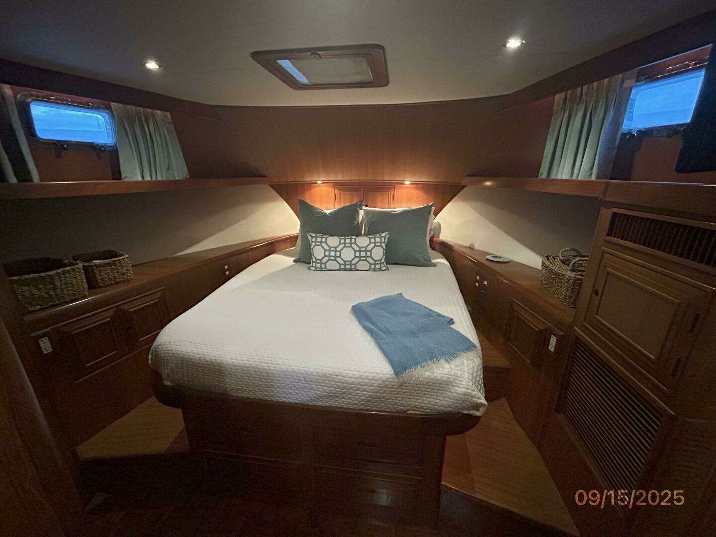 2000 Ocean Alexander 450 Classico - Image 51