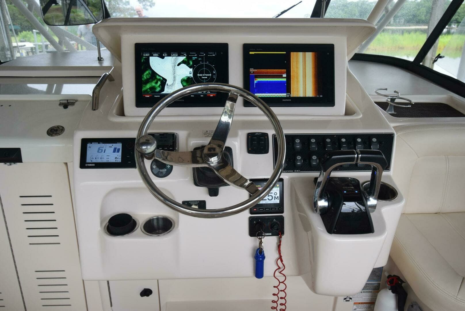 2016 Grady-White Express 330 - Image 33