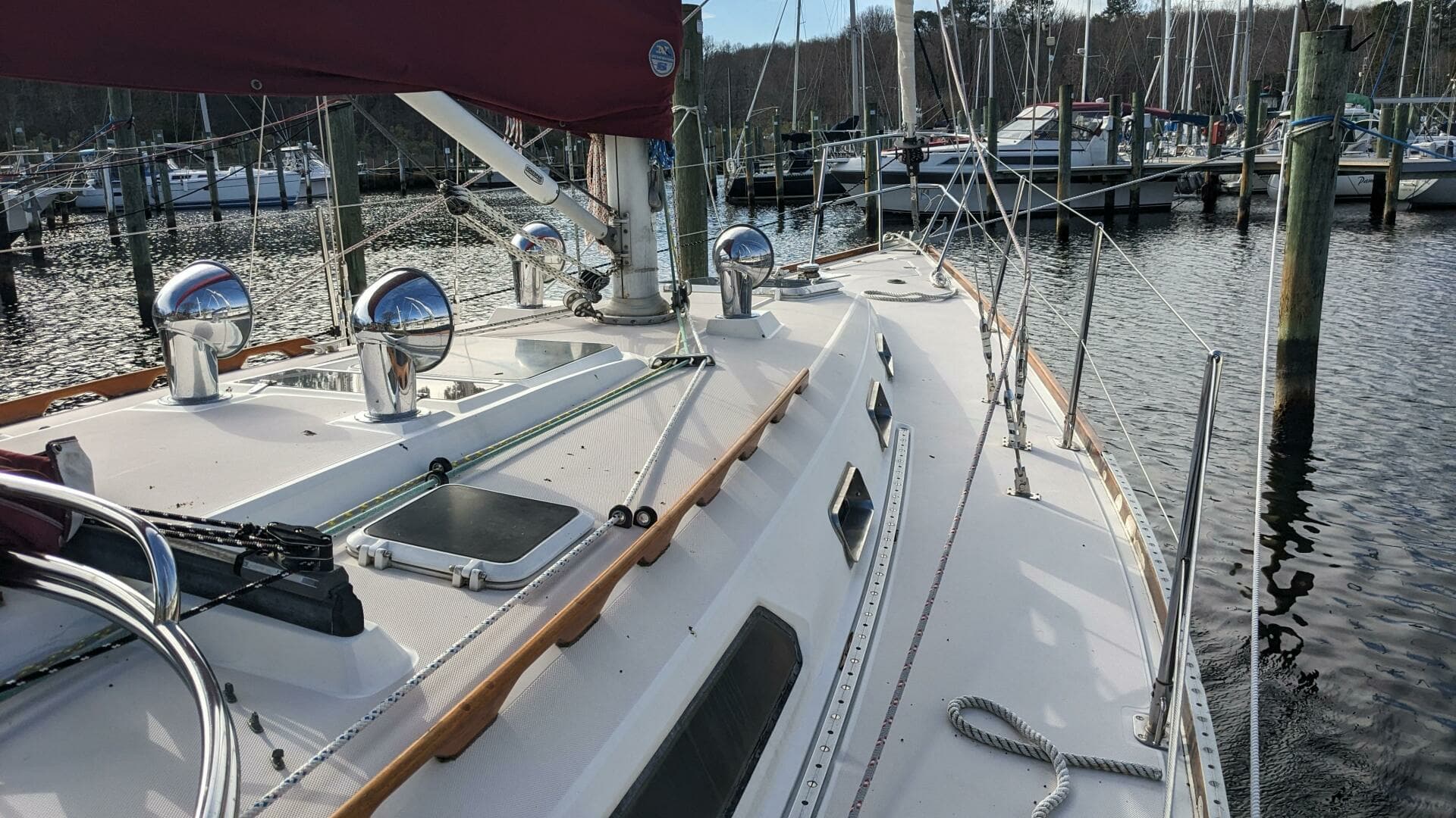 1993 Sabre 38 - Image 9