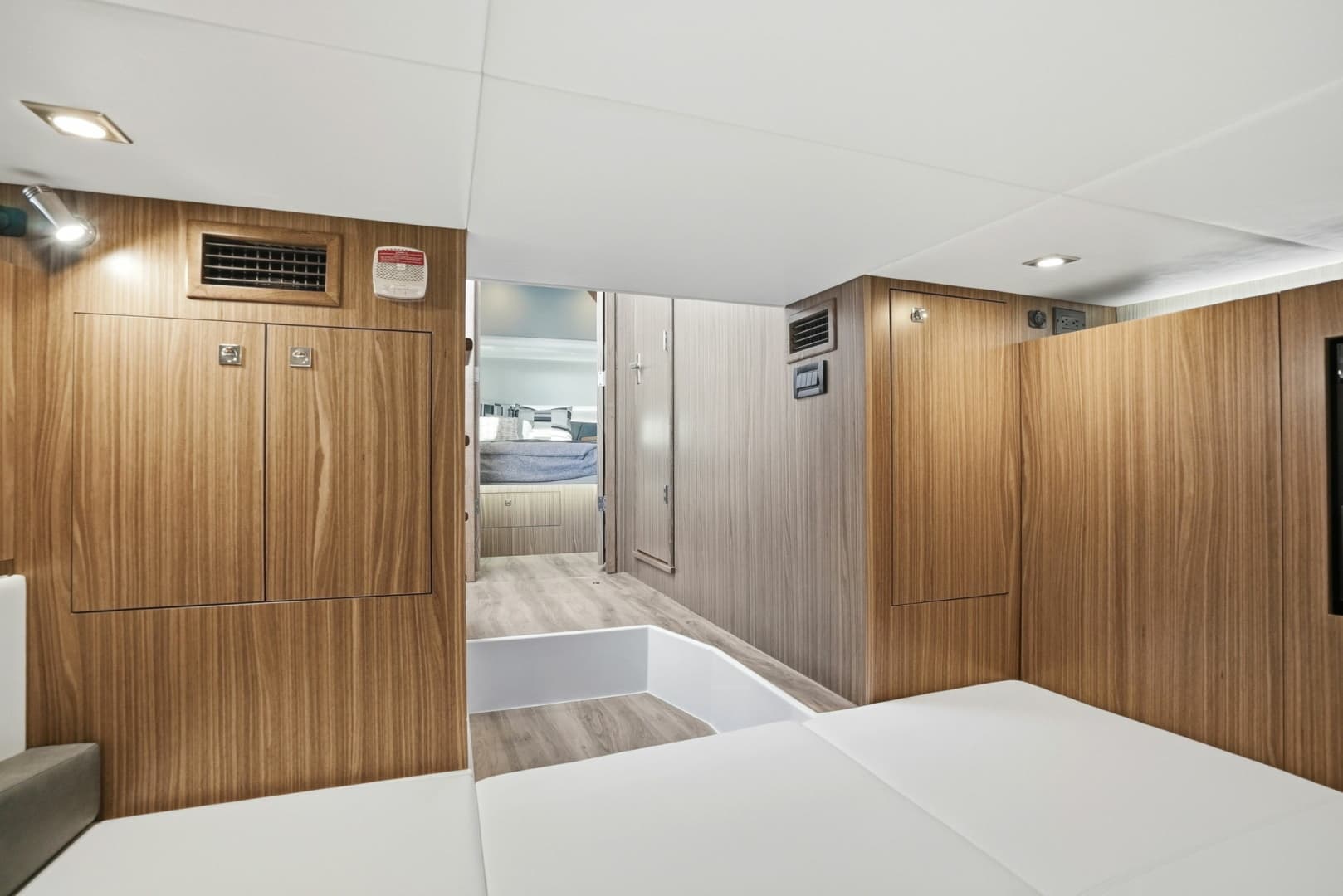 2026 Cruisers Yachts 50GLS OB - Image 48