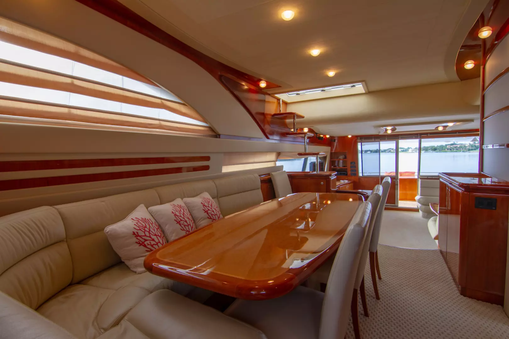 2005 Ferretti Yachts 76 - Image 34