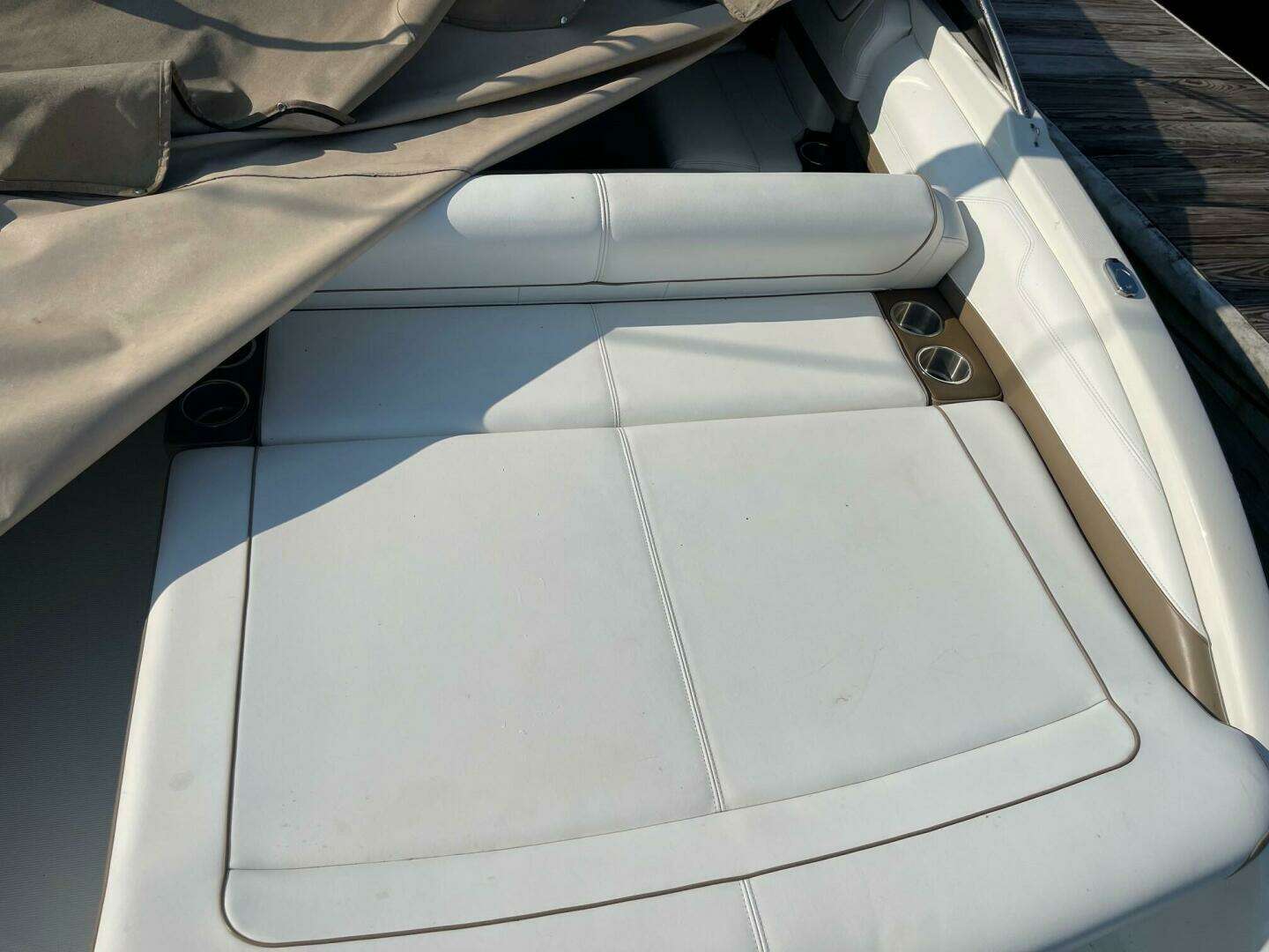 2014 Formula 240 Bow Rider - Image 6