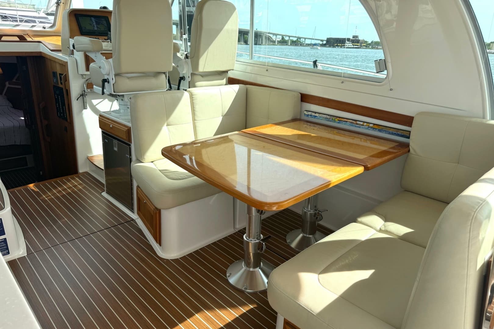 2018 Back Cove 41 - Image 12