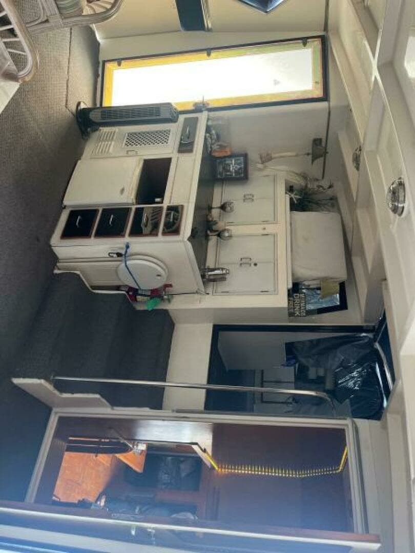1988 CHB 46 Motor Yacht - Image 11