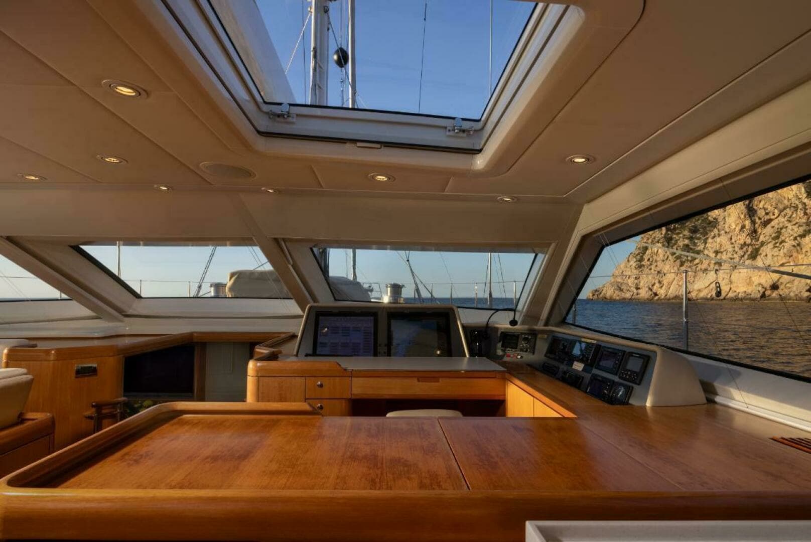 2005 Royal Huisman Ketch Sailing Yacht - Image 11