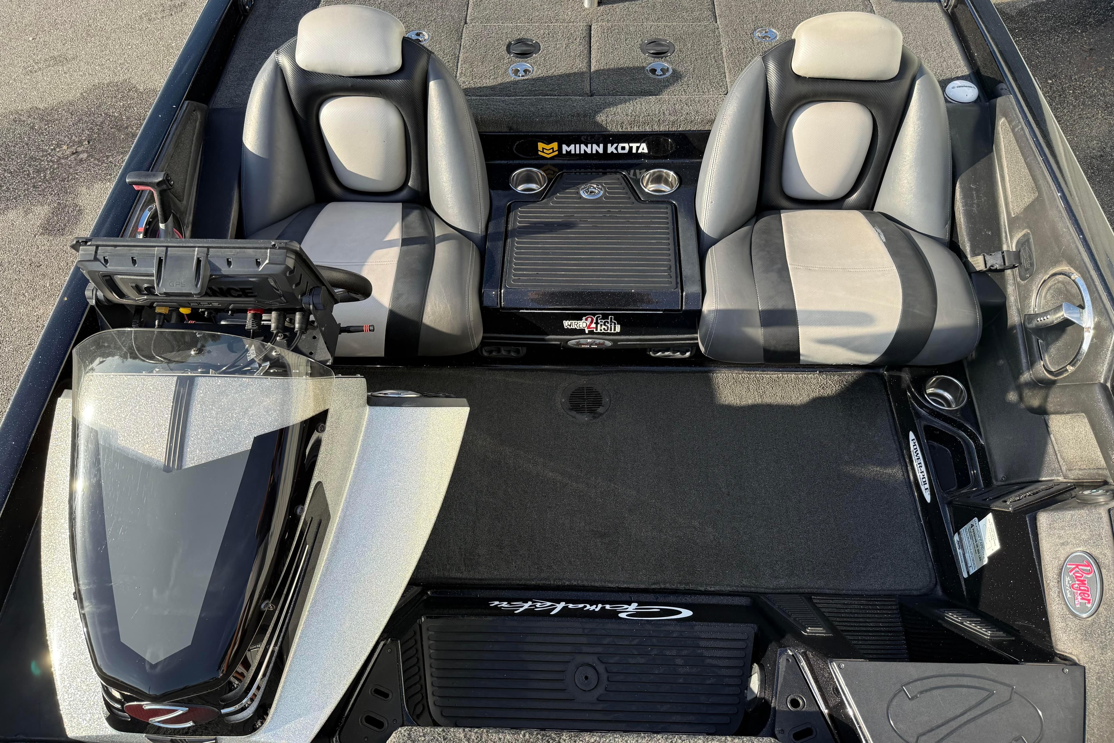 2015 Ranger Z118 Comanche boat interior with dual seats and Minn Kota trolling motor.