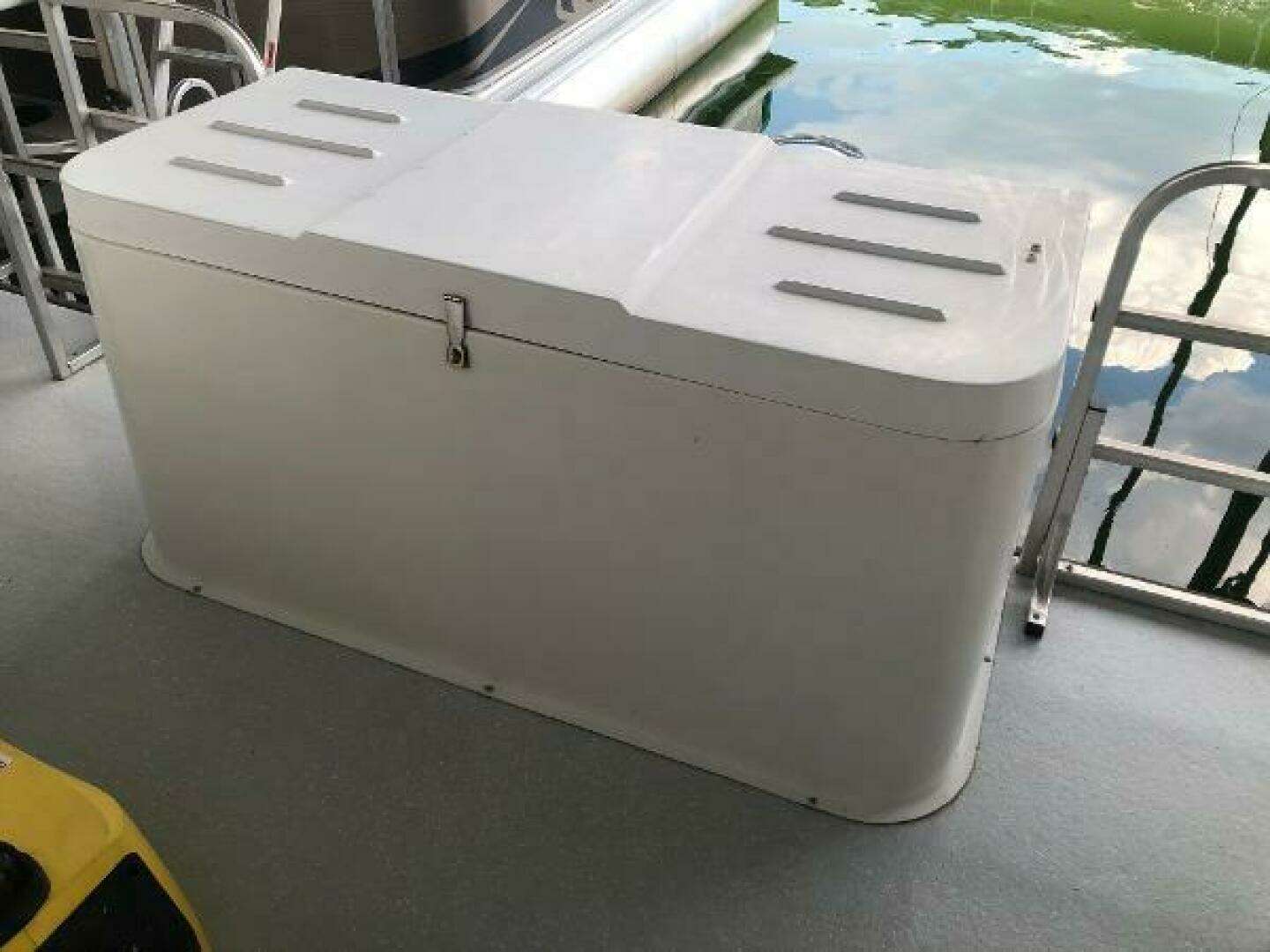 2013 Catamaran Cruiser - Image 10