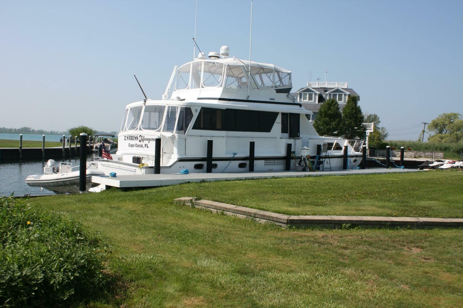 2000 Jefferson 56 Rivanna - Image 4