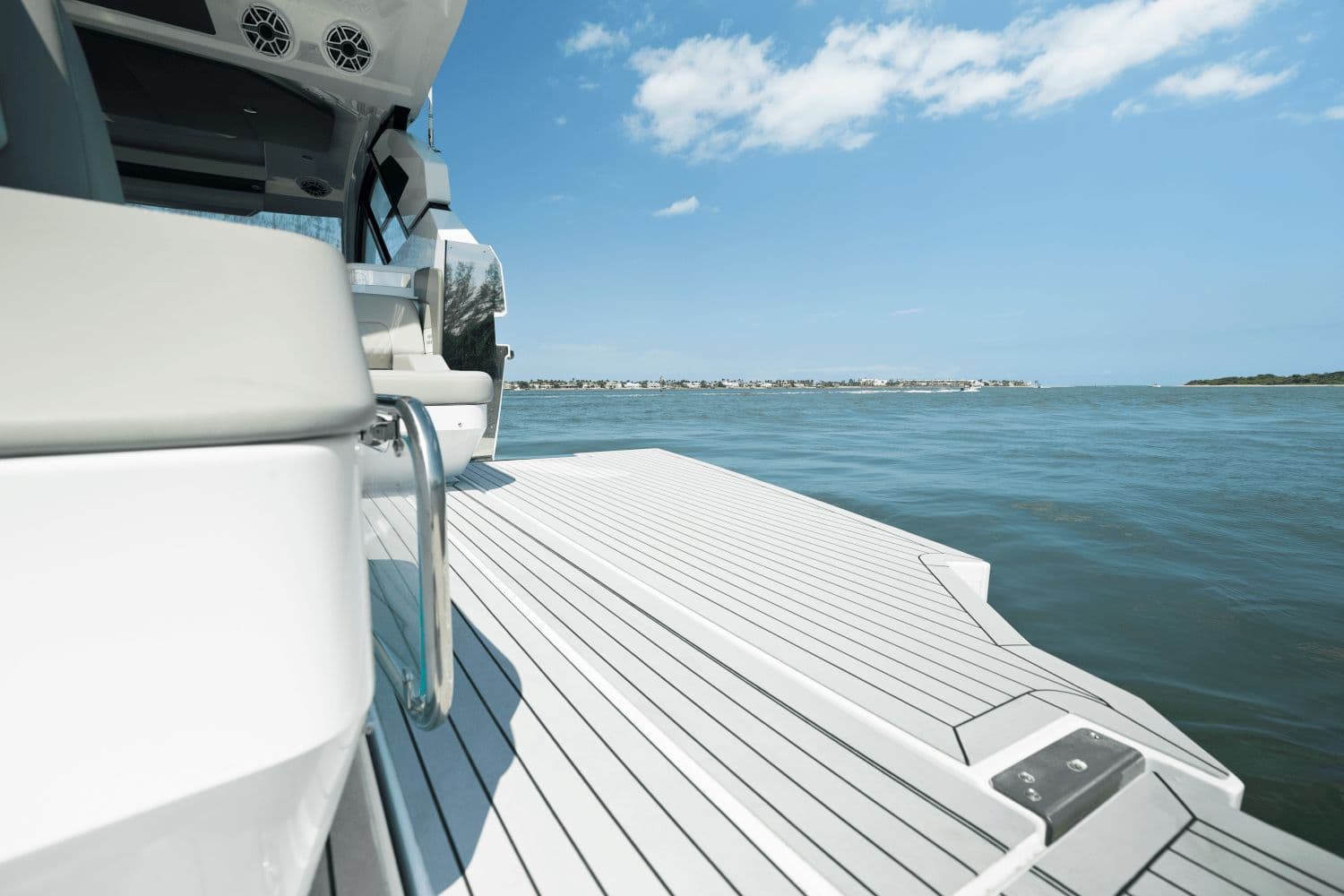 2026 Cruisers Yachts 50 GLS - 81