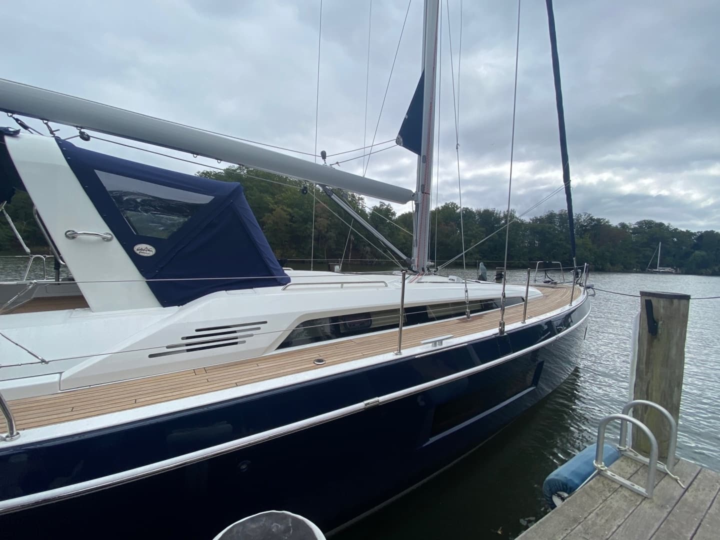 2019 Beneteau 51.1 - Image 24