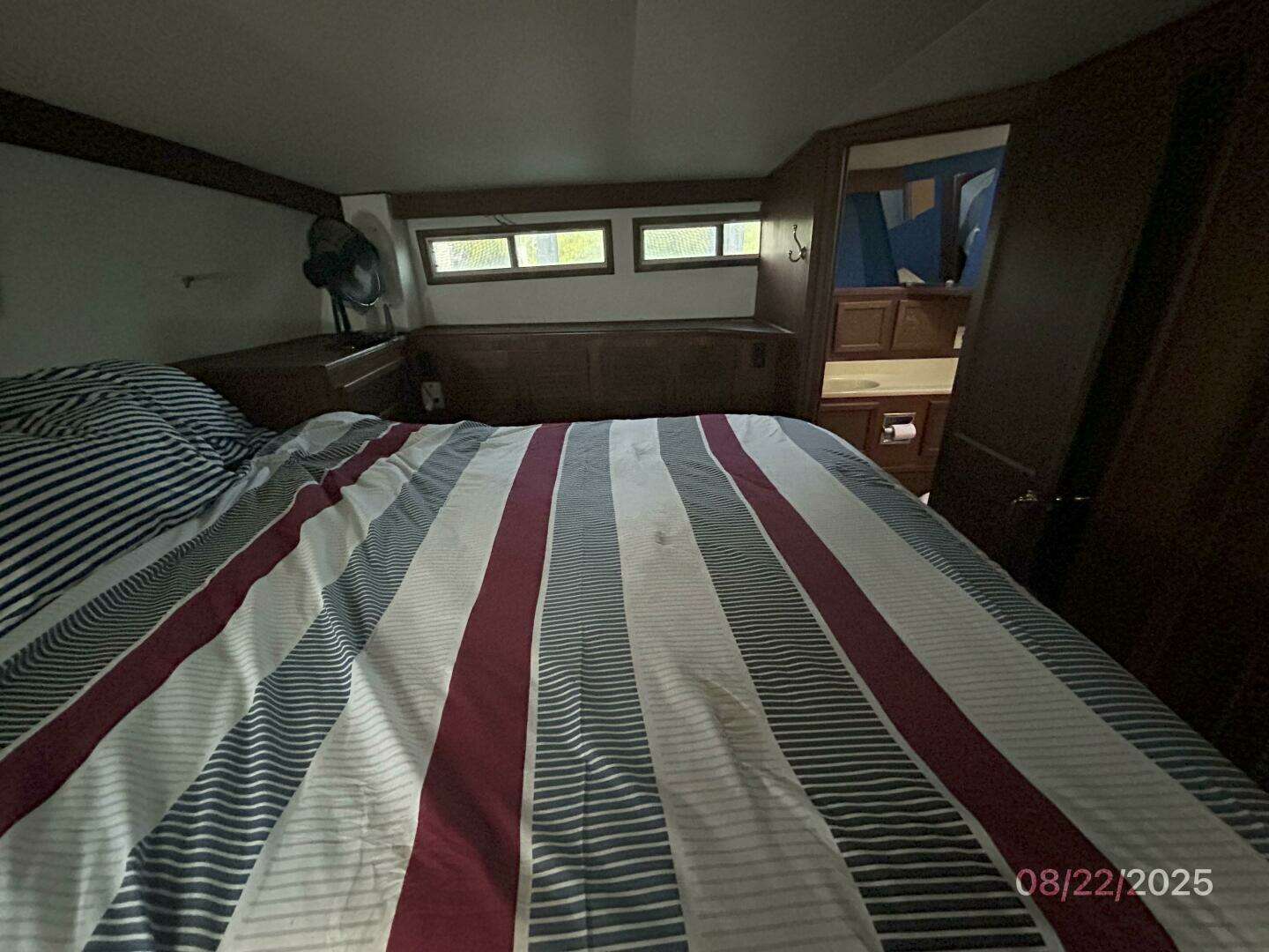 1984 Viking 44 - Image 43