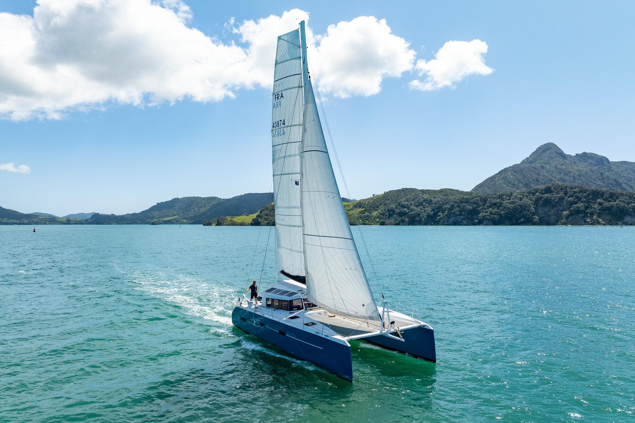 2015 Catamaran Mcat 52