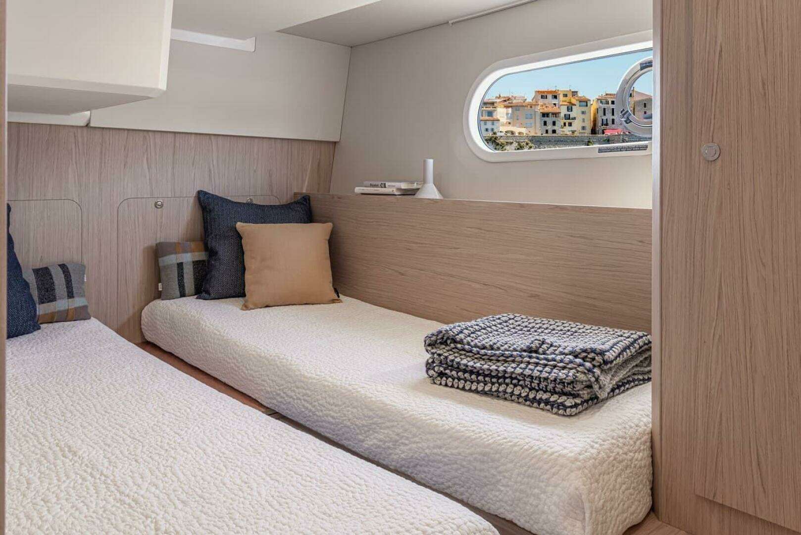 2026 Beneteau Swift Trawler Fly - Image 6