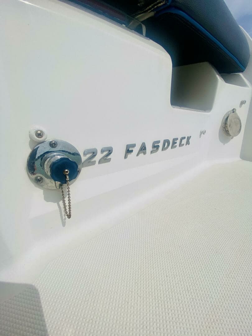 2016 Regal 22 Fasdeck - Image 27