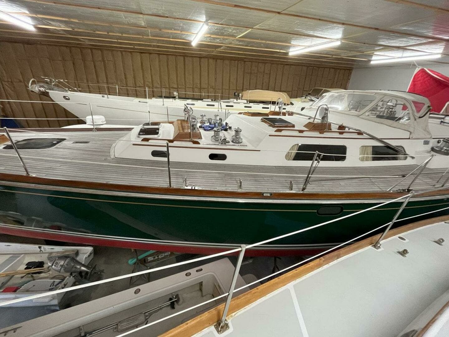 2001 Hinckley Sou'wester 59 CC Sloop - Image 19