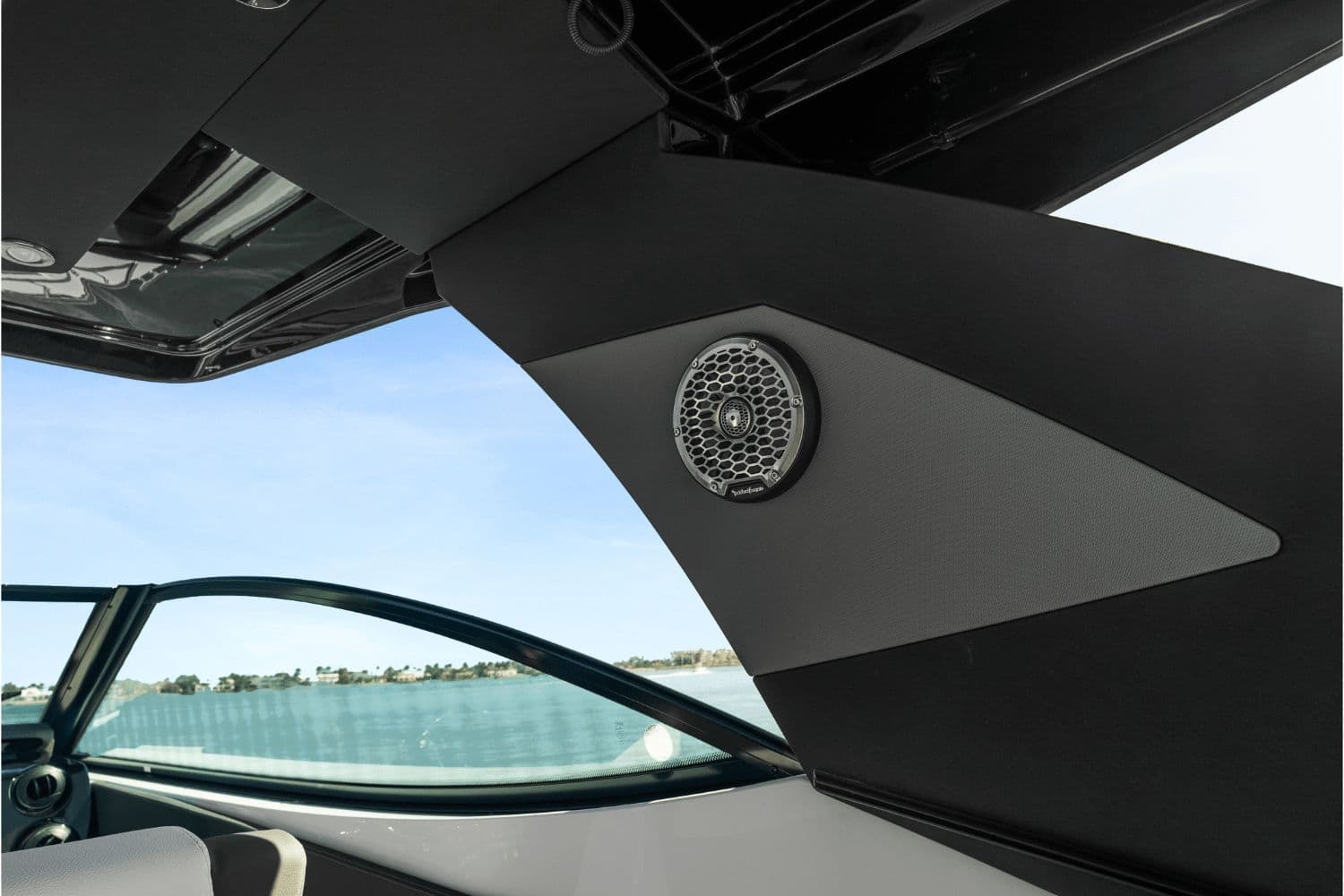 2027 Cruisers Yachts 38GLS-OB - 73