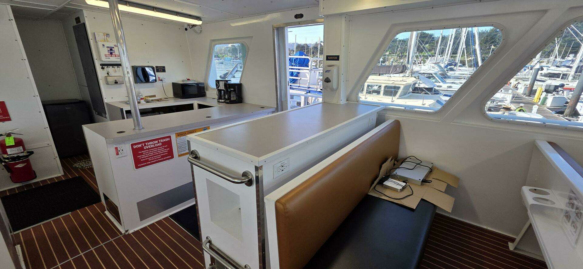 1986 Gulf Craft Passenger - Image 25
