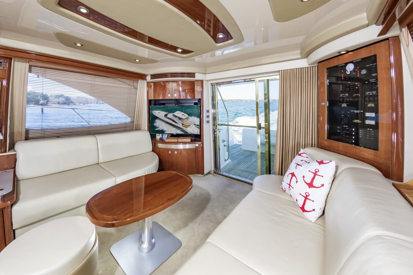 2007 Sea Ray 58 Sedan Bridge - Image 28