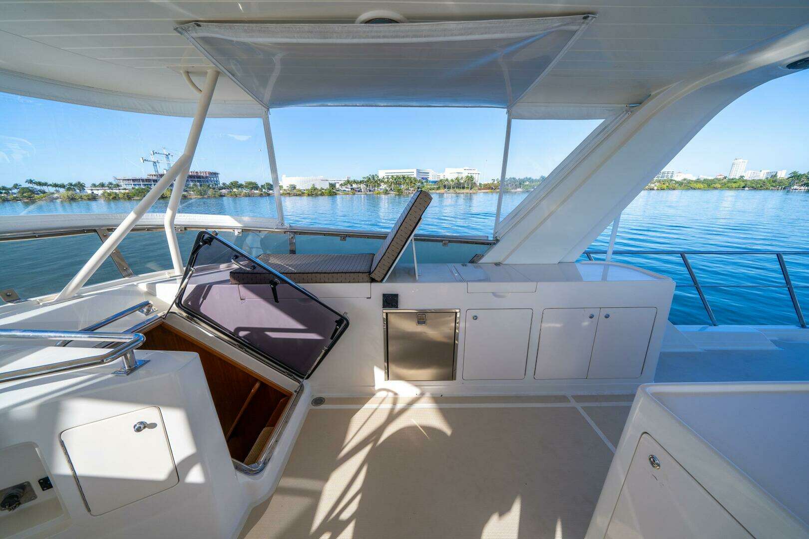 2006 Offshore Yachts 72 Pilothouse - Image 54