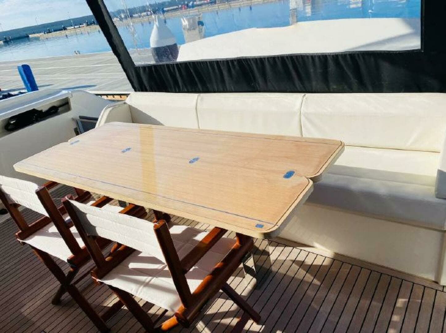 2020 Ferretti Yachts 670 - Image 12