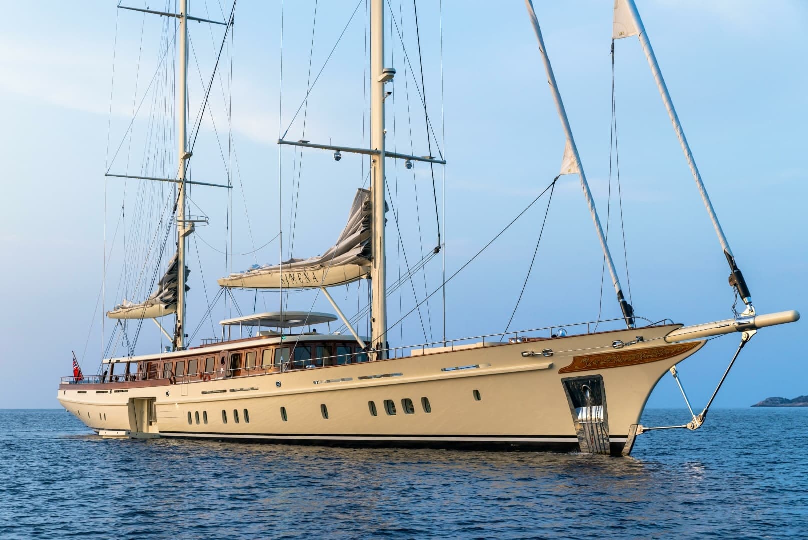 2026 Ares Yachts — - Image 4