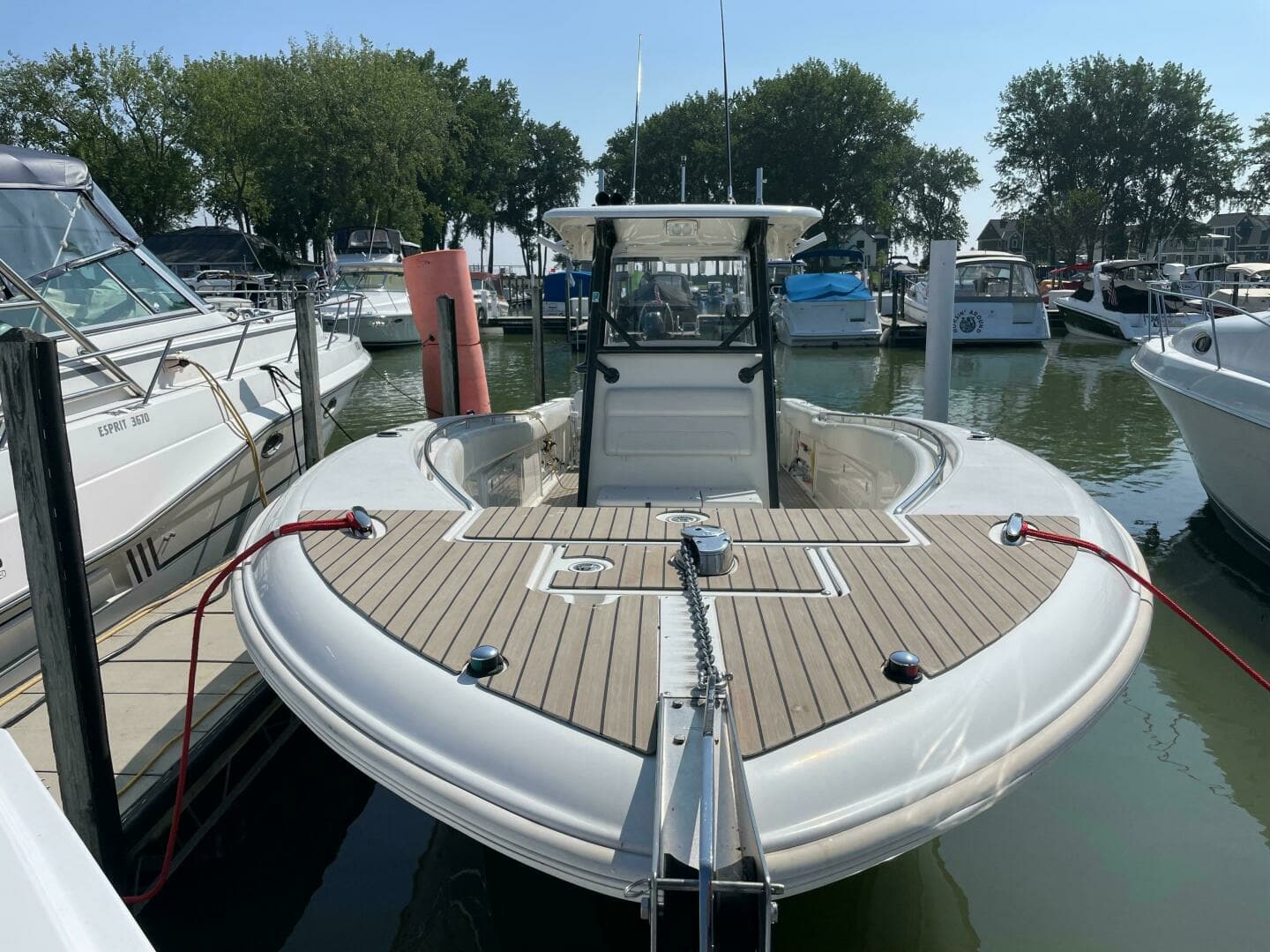 2009 Triton 351 Center Console - Image 10