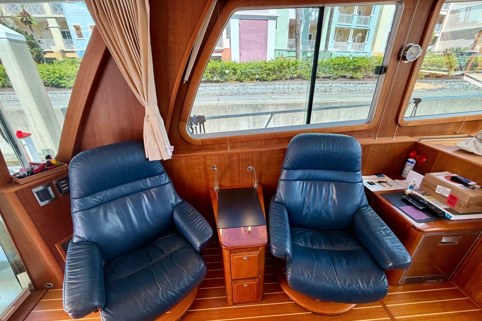 2016 Sabre 48 Salon Express - Image 34