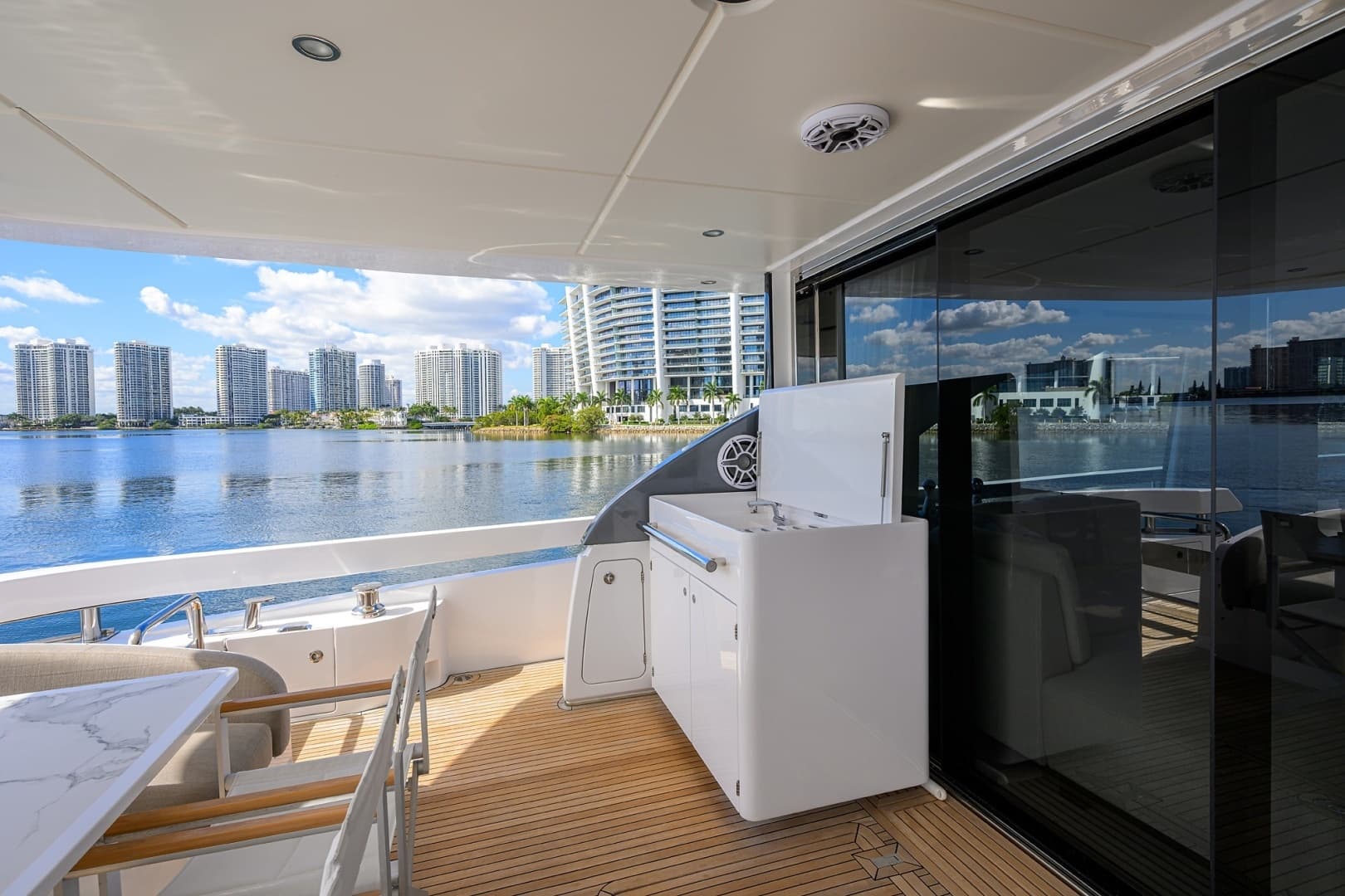 2024 Azimut Fly 78 - Image 10