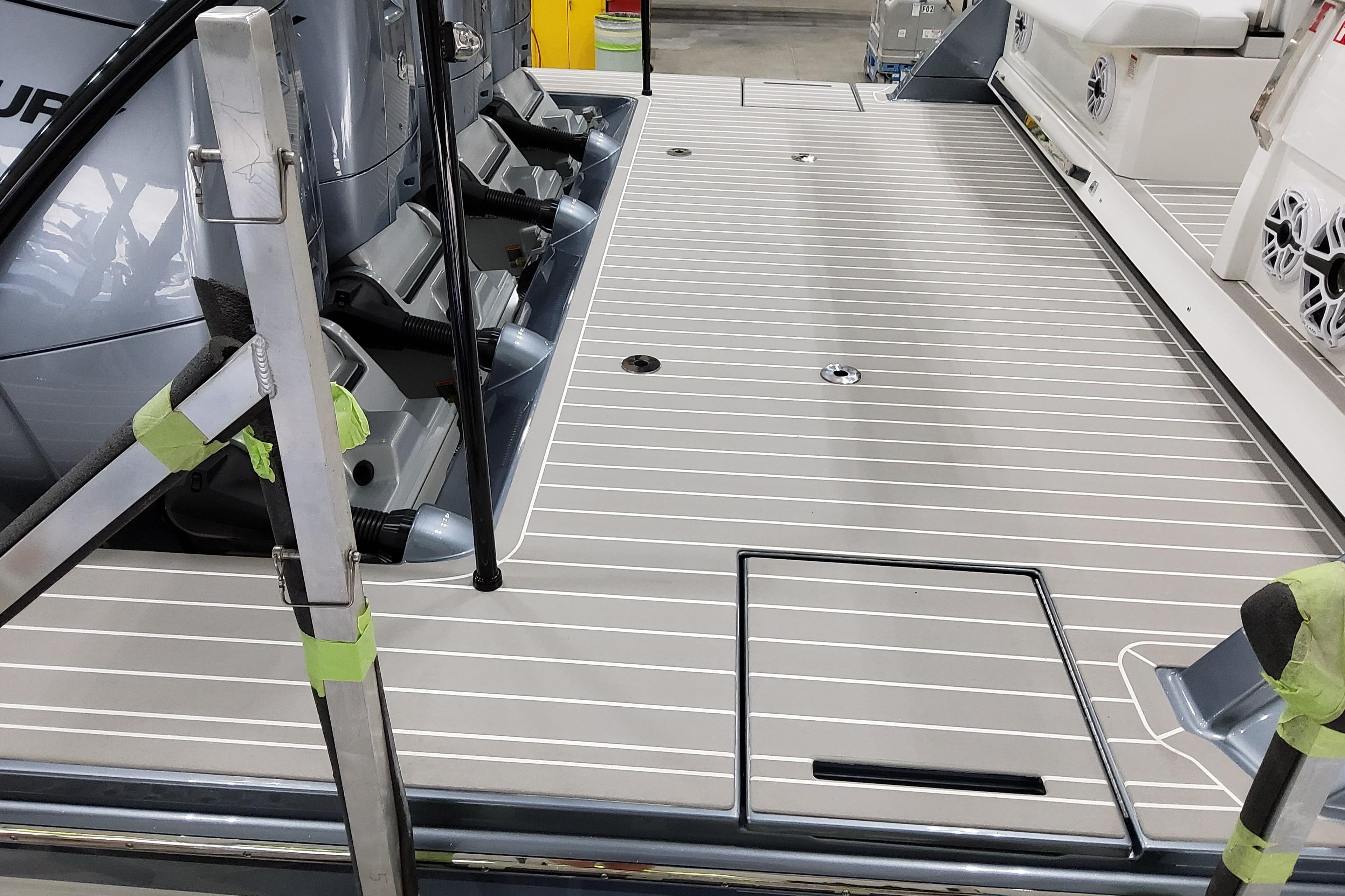 2026 Formula 500 Super Sport Crossover boat deck with outboard engines.