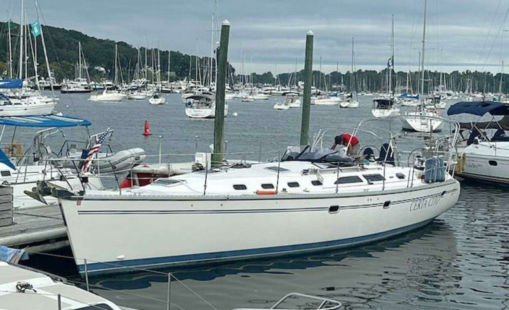 2002 Catalina 470 - Image 3