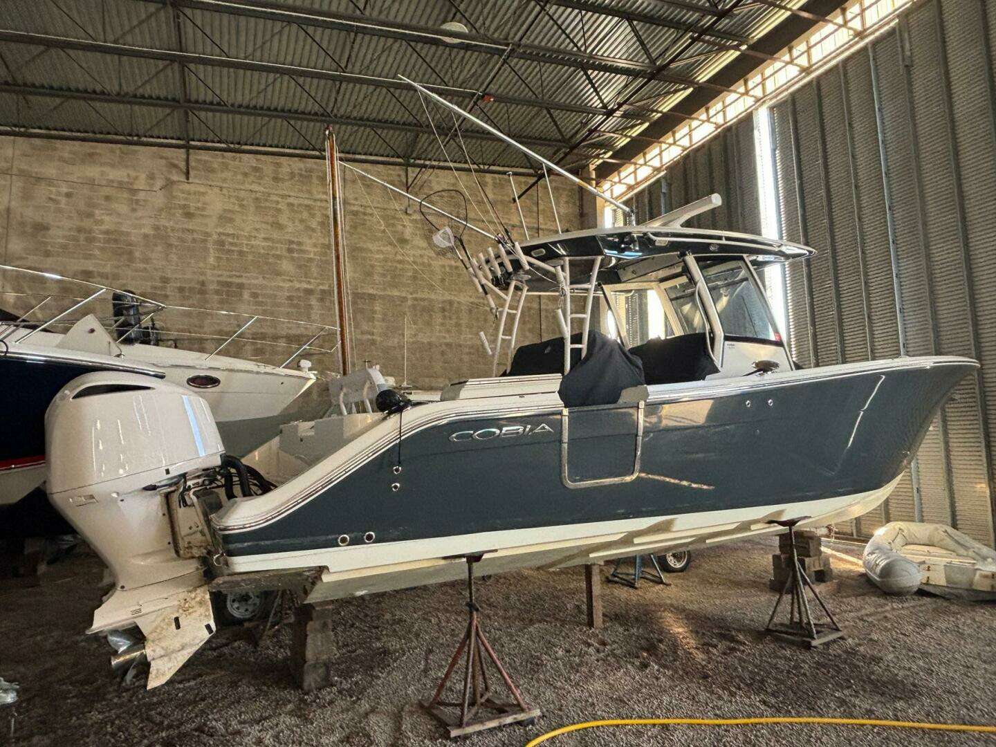 2018 Cobia 344 Center Console - Image 10