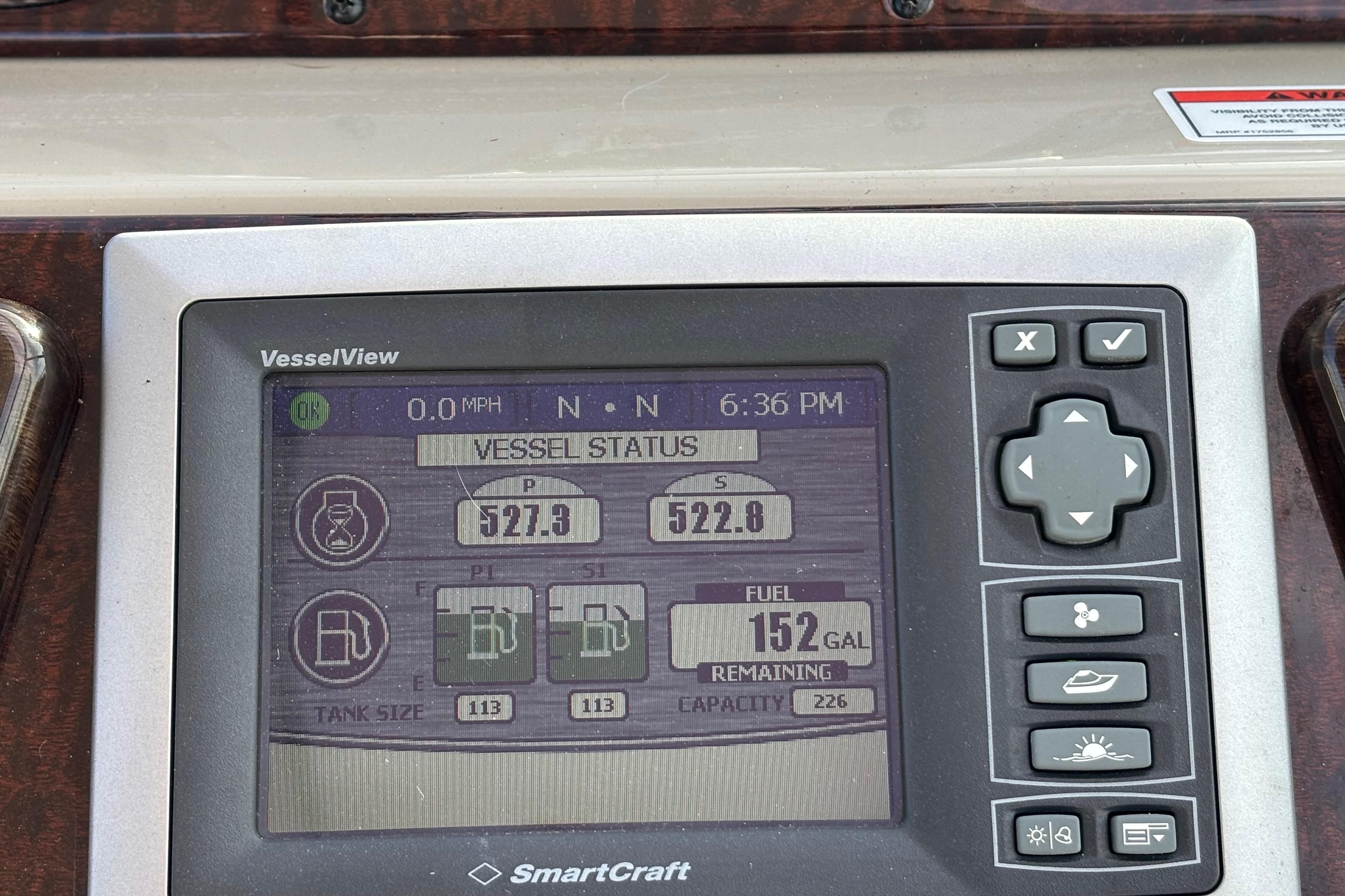 SmartCraft VesselView display on 2010 Sea Ray 370 Sundancer showing vessel status and fuel levels.