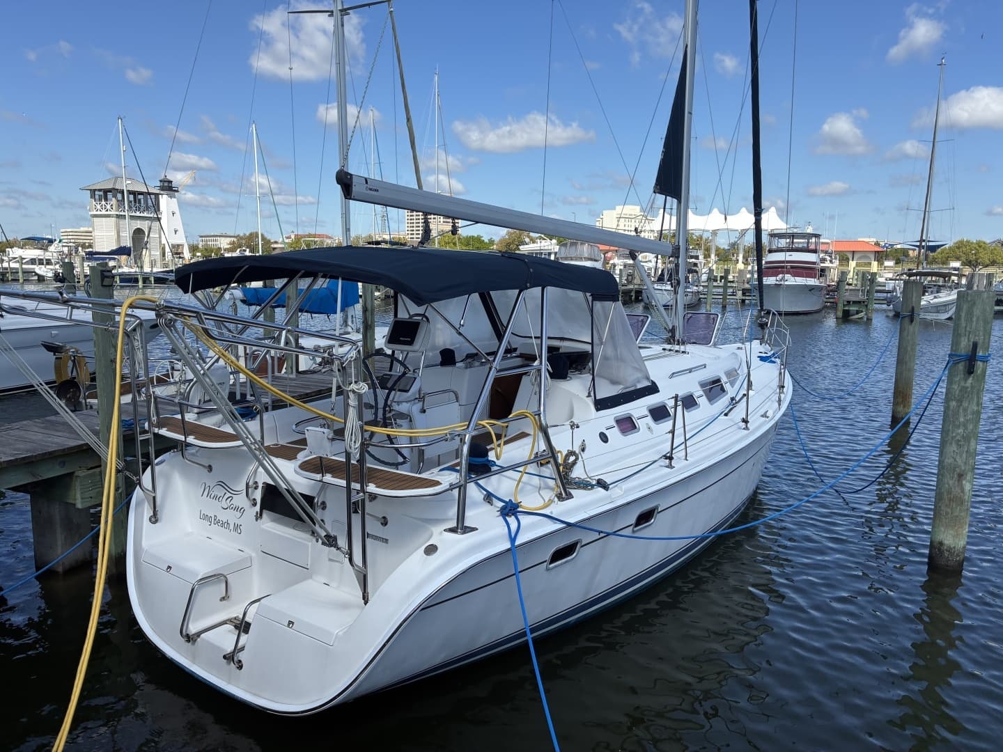 2008 Hunter 38 - Image 4