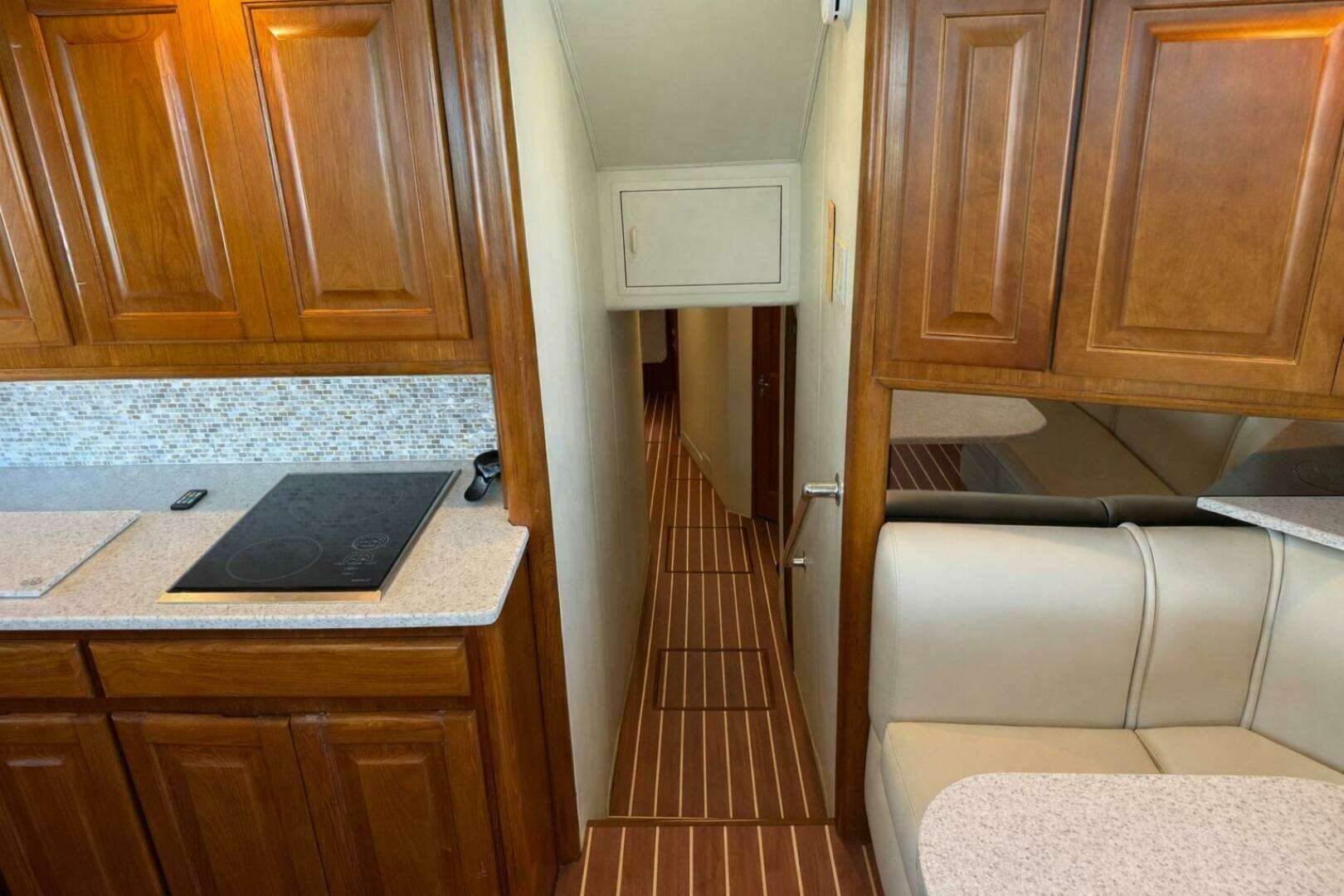 1995 Viking 58 Convertible - Image 95