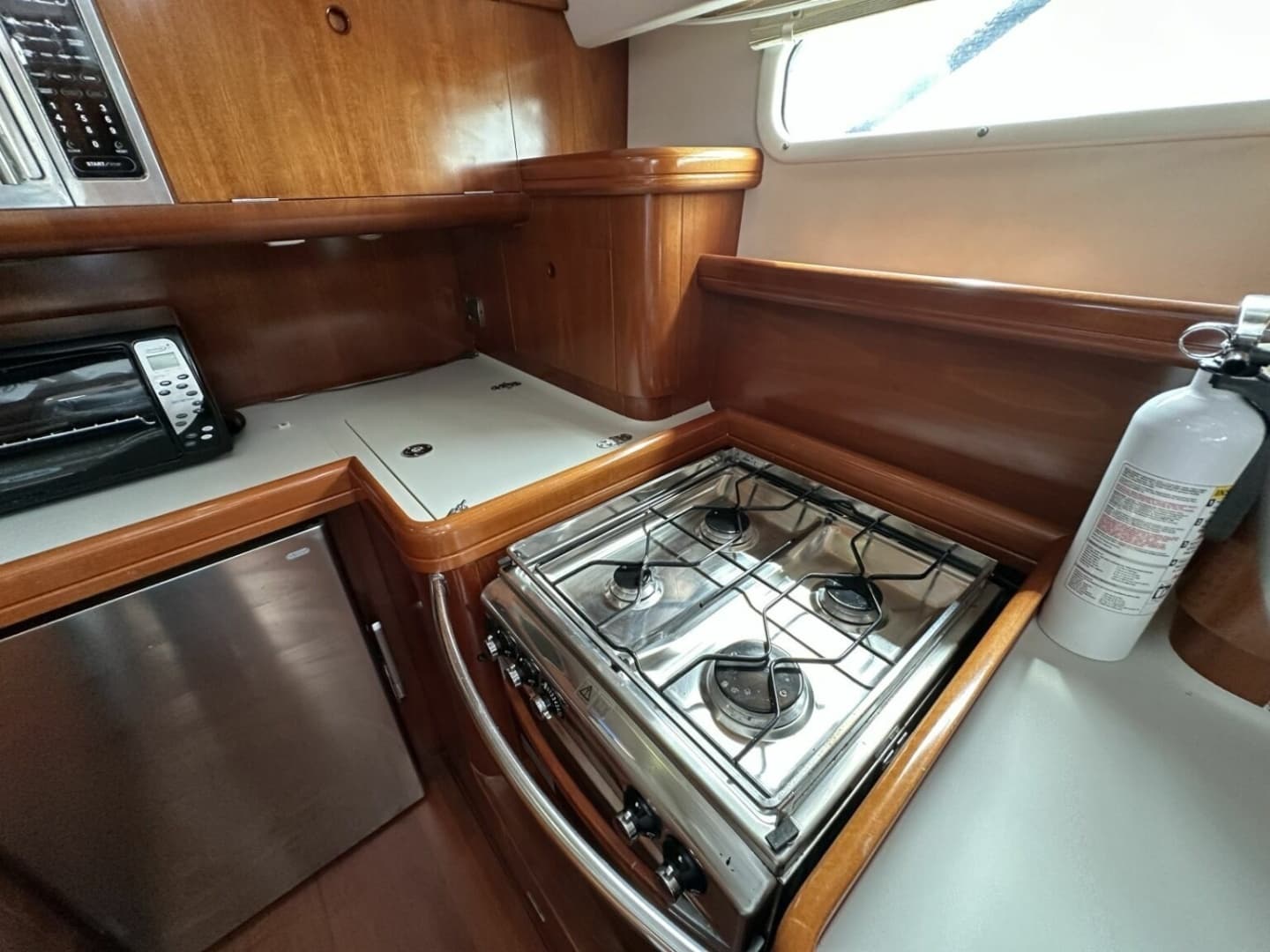 2003 Beneteau 57 - Image 27
