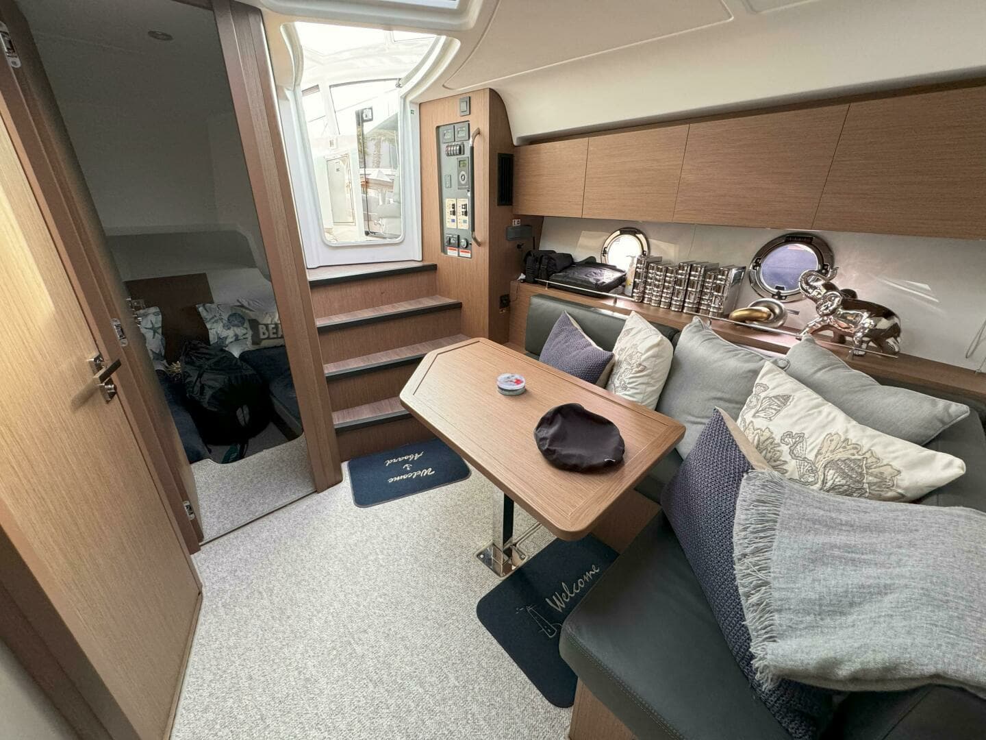 2021 Beneteau Gran Turismo 40 - Image 9
