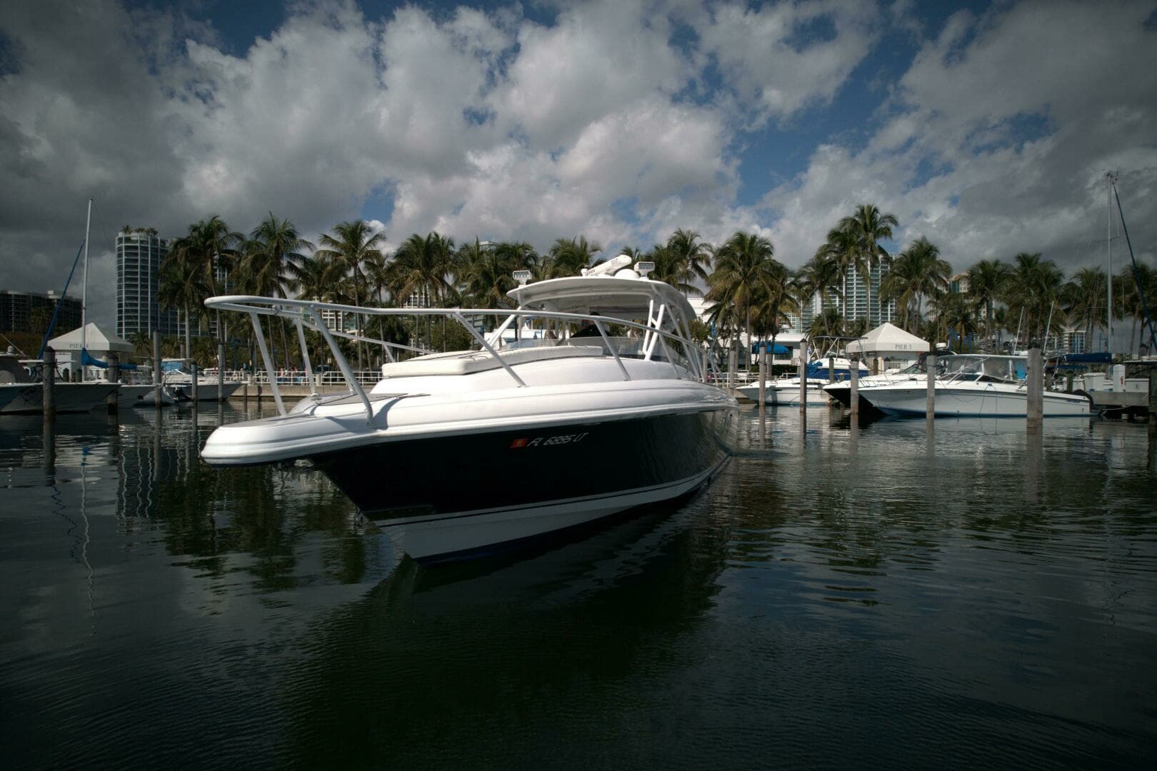2002 Intrepid 377 Walkaround Cuddy - Image 5