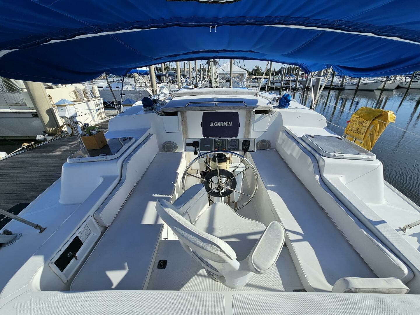 1992 Endeavour Catamaran 30 - Image 10