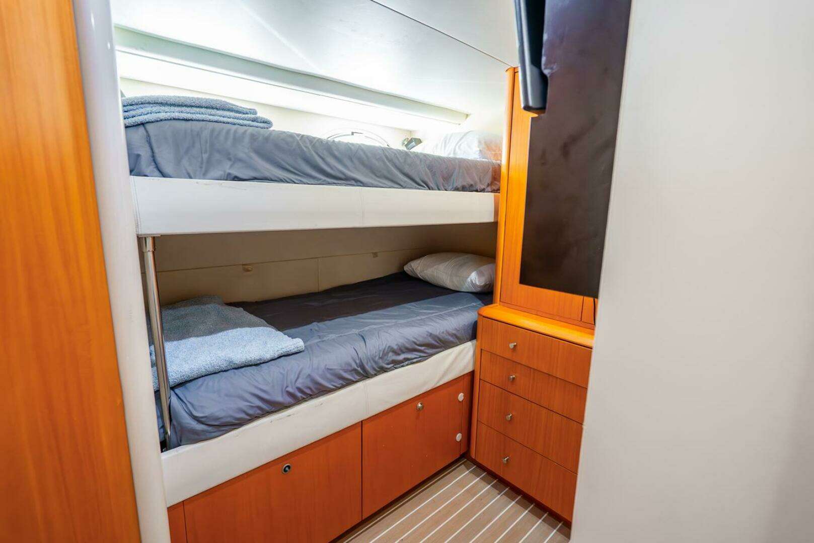 2008 Lazzara Yachts 116 - Image 89