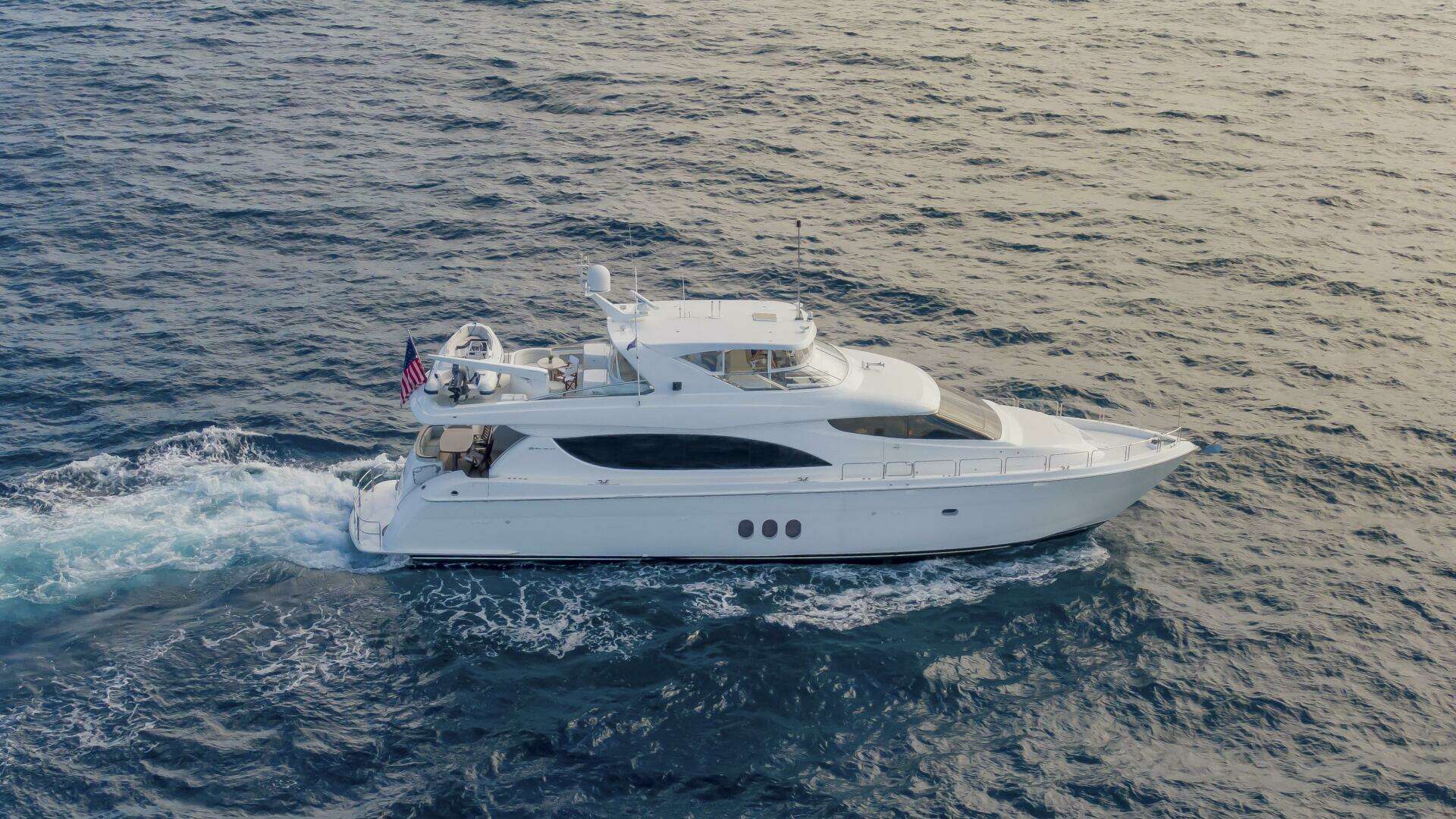 2007 Hatteras 80 - Image 8