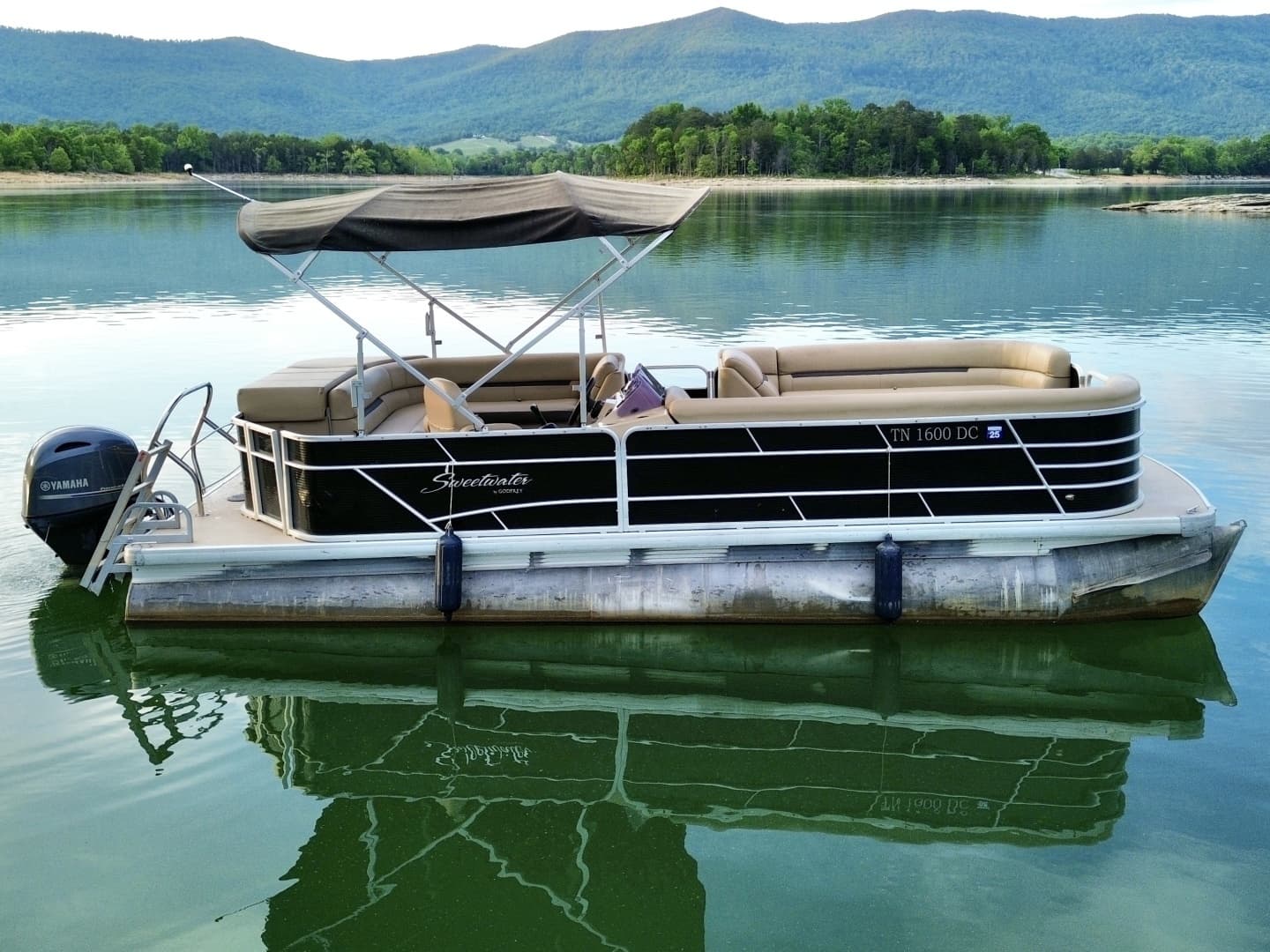 2019 Sweetwater 2386 Cruise Pontoon - Image 109