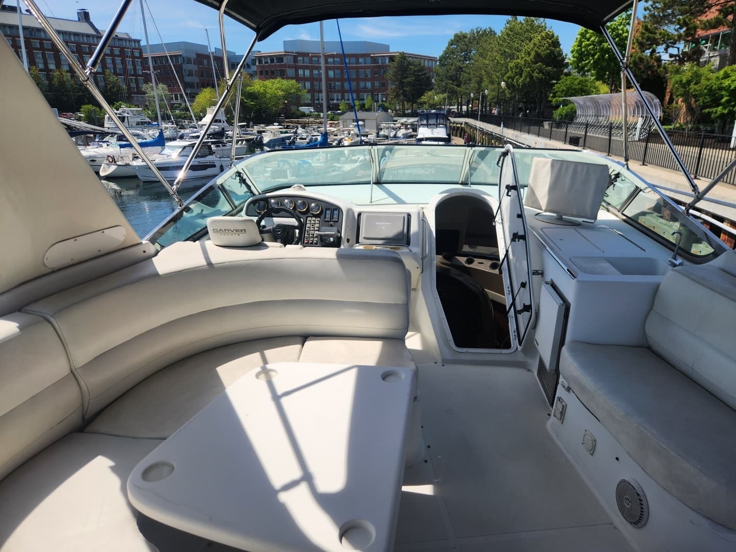 1998 Carver Voyager Pilothouse - Image 47