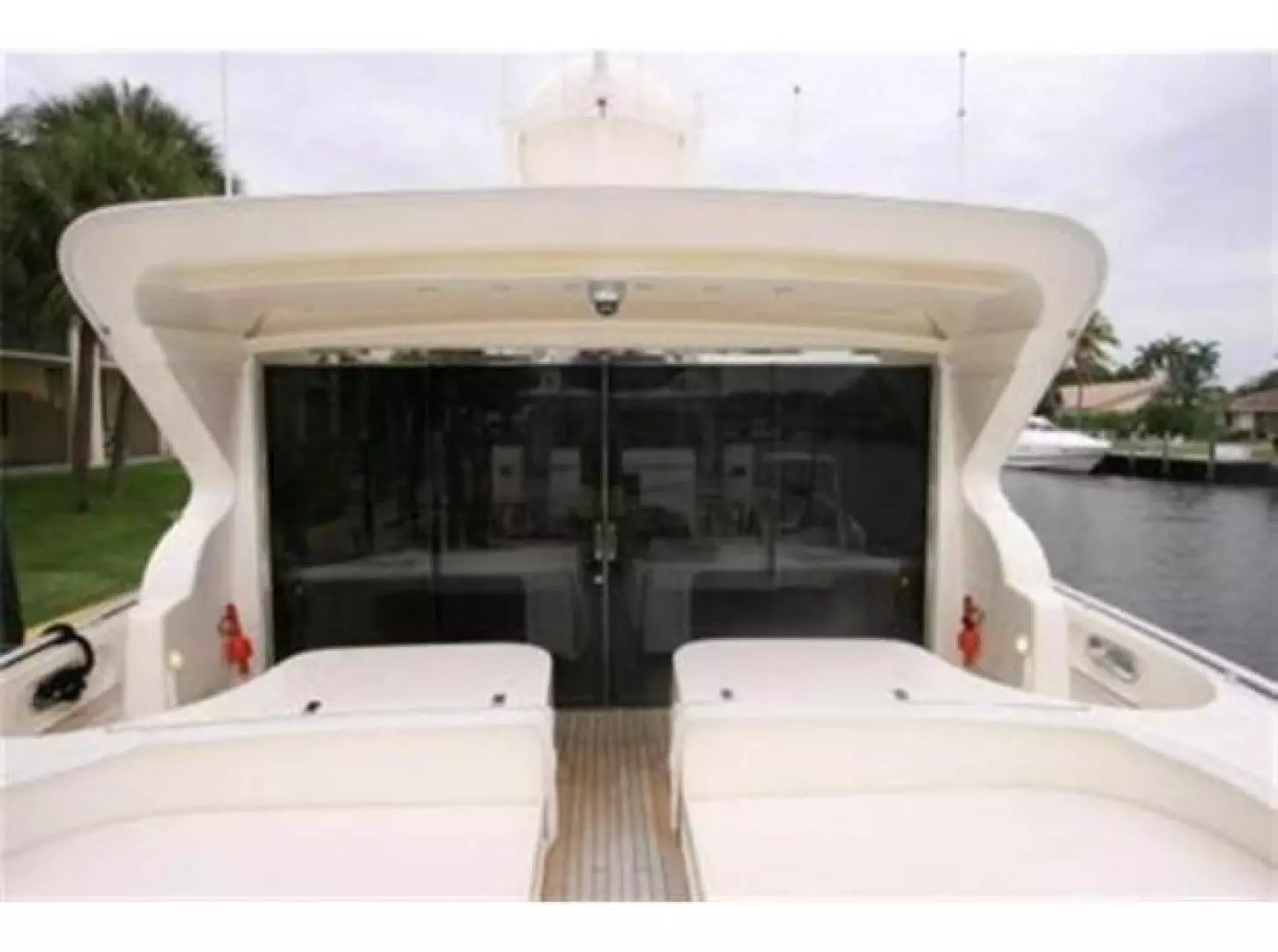 2001 Leopard 27M Open - Image 13
