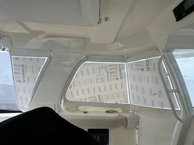 2021 Boston Whaler 350 Realm - 27